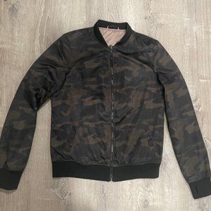 Camo bomber jacket